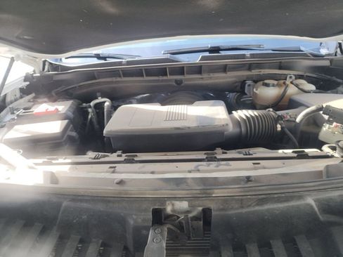 Used 2023 Chevrolet Suburban Premier image 15