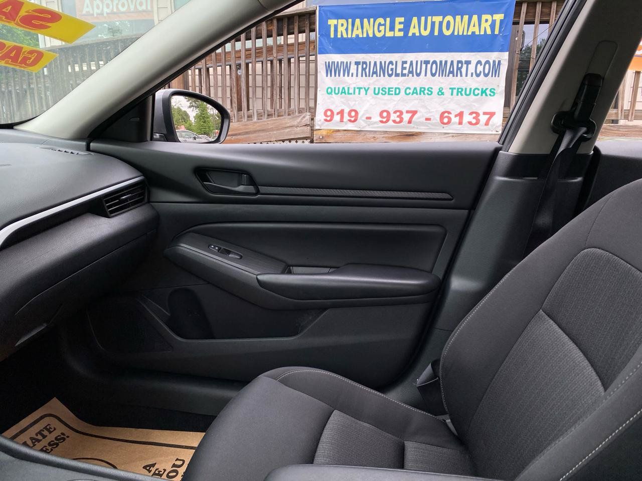 Used 2023 Nissan Altima 2.5 S FWD image 12