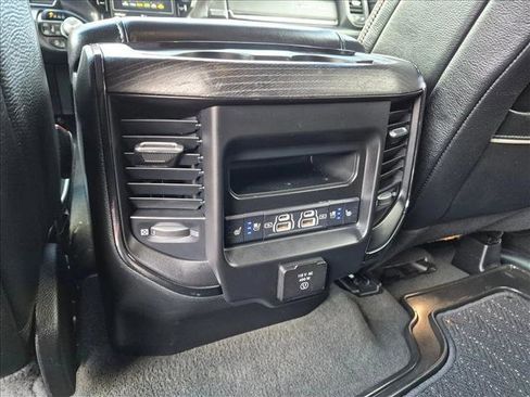Used 2023 RAM 1500 Limited AWD/4WD image 17