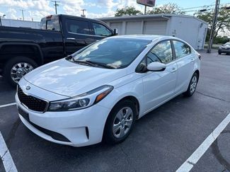 Used 2018 Kia Forte LX FWD video 1