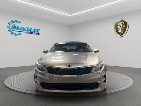 Used 2017 Kia Optima LX FWD image 8