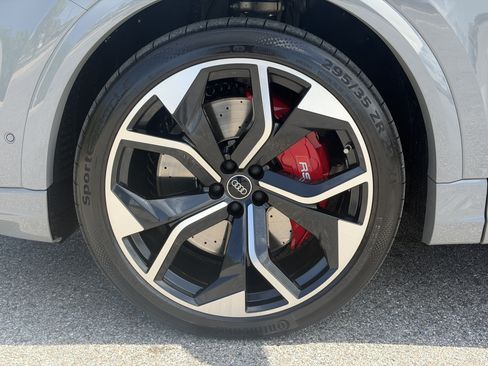 Certified 2024 Audi RS Q8 AWD/4WD image 34