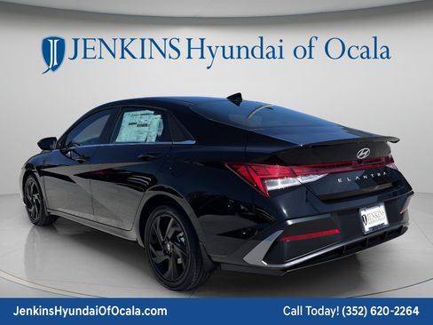 New 2026 Hyundai Elantra SEL Sport Premium FWD image 9
