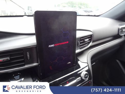 Used 2024 Ford Explorer ST w/ Equipment Group 401A AWD/4WD image 8