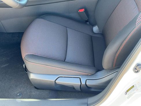New 2026 Nissan Sentra SR w/ Floor Mat Package FWD image 13