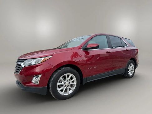 Used 2021 Chevrolet Equinox LT image 1