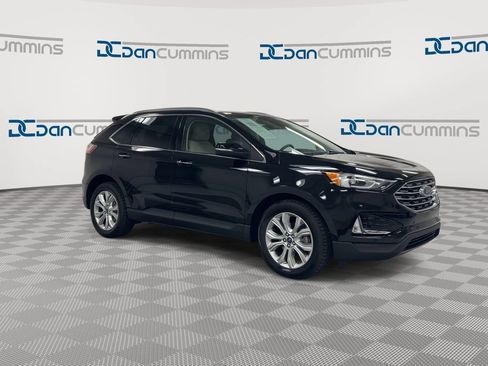 Used 2020 Ford Edge Titanium w/ Cargo Accessory Package FWD image 2