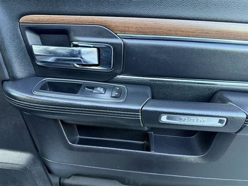 Used 2016 RAM 2500 Laramie w/ Snow Chief Group image 18