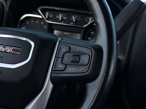 Used 2021 GMC Sierra 1500 Elevation w/ Preferred Package image 11