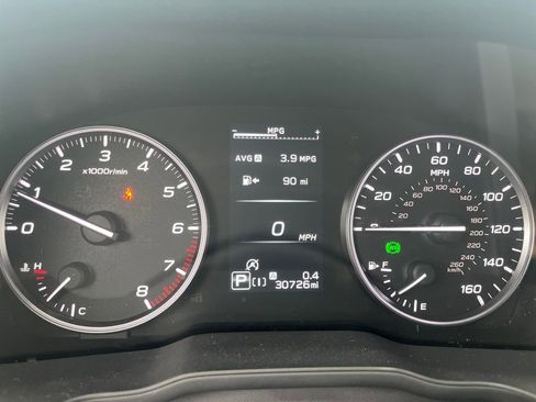 Used 2024 Subaru Crosstrek 2.0i Premium AWD/4WD image 17