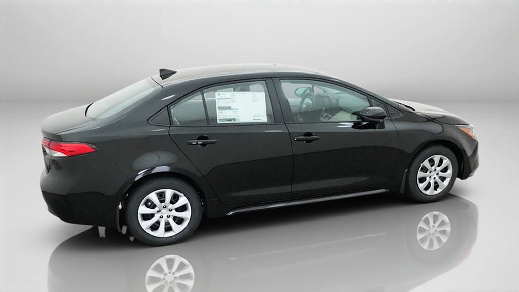 New 2027 Toyota Corolla LE FWD image 10