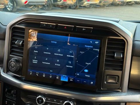 Certified 2021 Ford F150 Lariat image 21