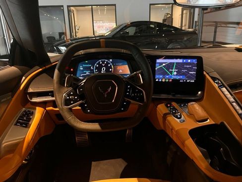 Used 2020 Chevrolet Corvette Stingray Premium Cpe w/ 3LT Preferred Equipment Group RWD image 17
