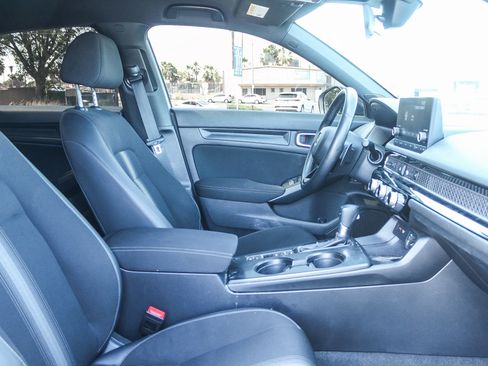 Used 2024 Honda Civic Sport image 14