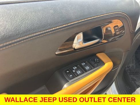 Used 2022 Chrysler Pacifica Pinnacle FWD image 18