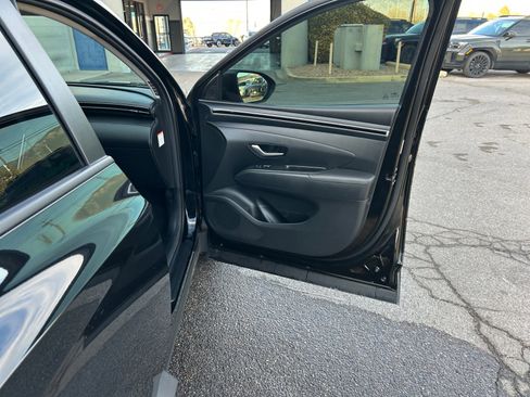 Used 2024 Hyundai Tucson Blue image 29