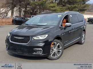 New 2026 Chrysler Pacifica Pinnacle video 1