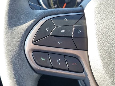 Used 2022 Jeep Cherokee Latitude Lux w/ Sun & Sound Group image 21