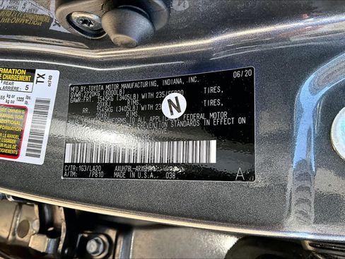 Certified 2020 Toyota Highlander Platinum AWD/4WD image 36