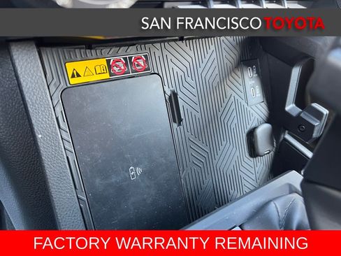 Certified 2025 Toyota Tacoma TRD Off-Road image 28