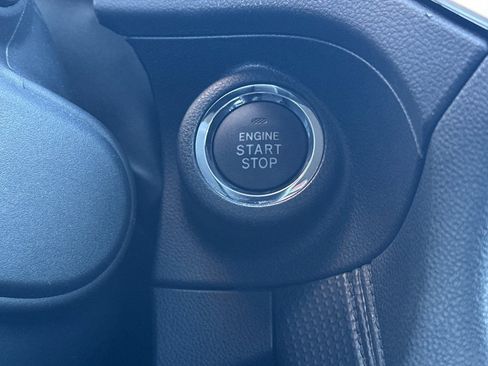 Used 2021 Subaru Forester Premium image 22