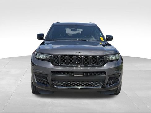Used 2022 Jeep Grand Cherokee L Laredo RWD image 22