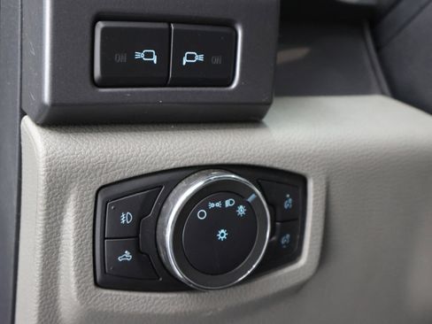 Used 2022 Ford F250 XLT w/ XLT Premium Package image 42