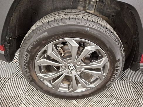 Certified 2023 Toyota RAV4 XLE Premium image 27