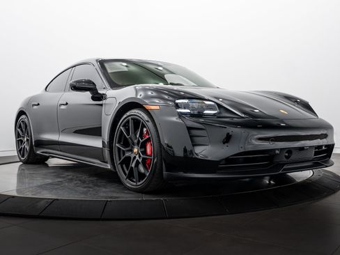 Certified 2024 Porsche Taycan GTS AWD/4WD image 9