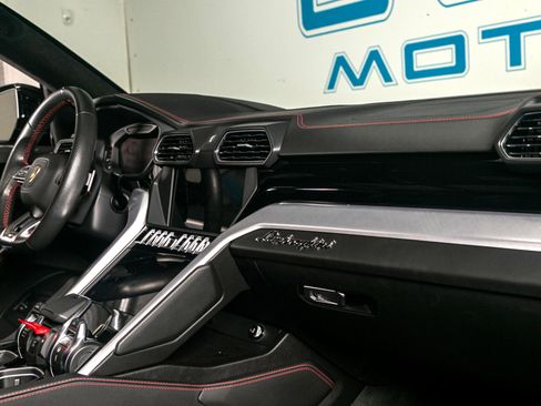 Used 2019 Lamborghini Urus image 30