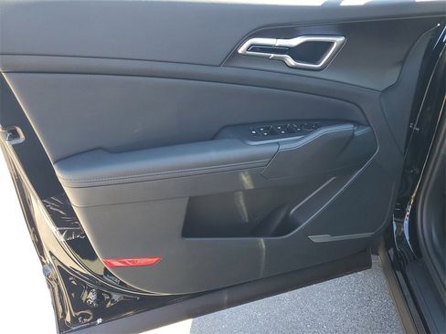 New 2026 Kia Sportage EX image 8