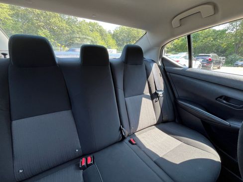 Used 2024 Nissan Sentra SV image 35