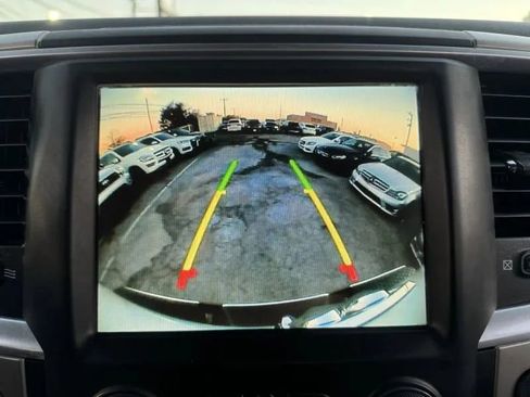 Used 2017 RAM 2500 Big Horn image 32