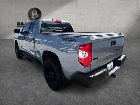 Used 2018 Toyota Tundra SR5 w/ SR5 Upgrade Package AWD/4WD image 8