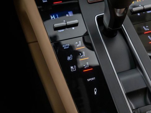 New 2026 Porsche Macan S image 22