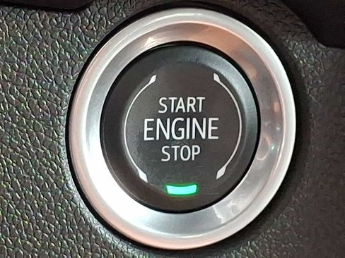Used 2024 Chevrolet Traverse Z71 w/ Enhanced Driving Package AWD/4WD image 25