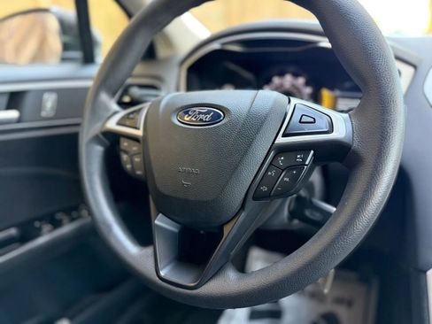 Used 2014 Ford Fusion SE FWD image 15