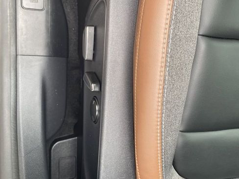 Used 2024 Ford Bronco Sport Outer Banks w/ Tech Package image 16