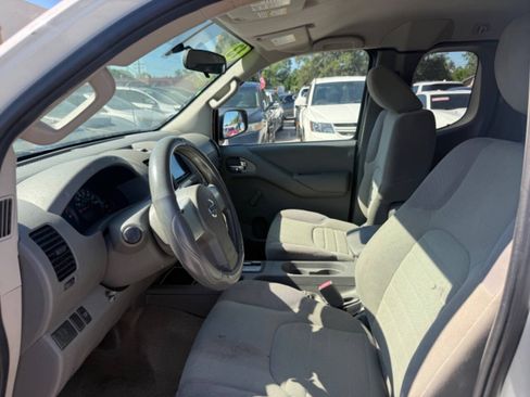 Used 2013 Nissan Frontier S RWD image 19