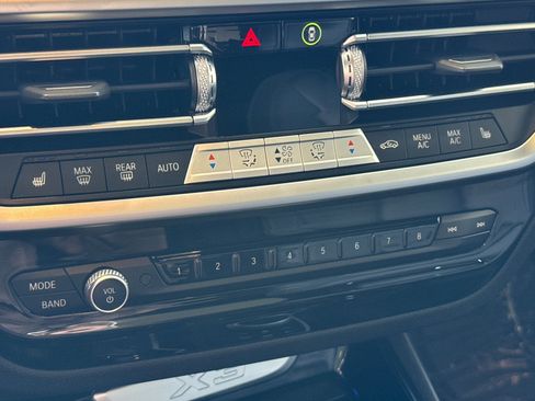 Used 2023 BMW X3 xDrive30i image 21