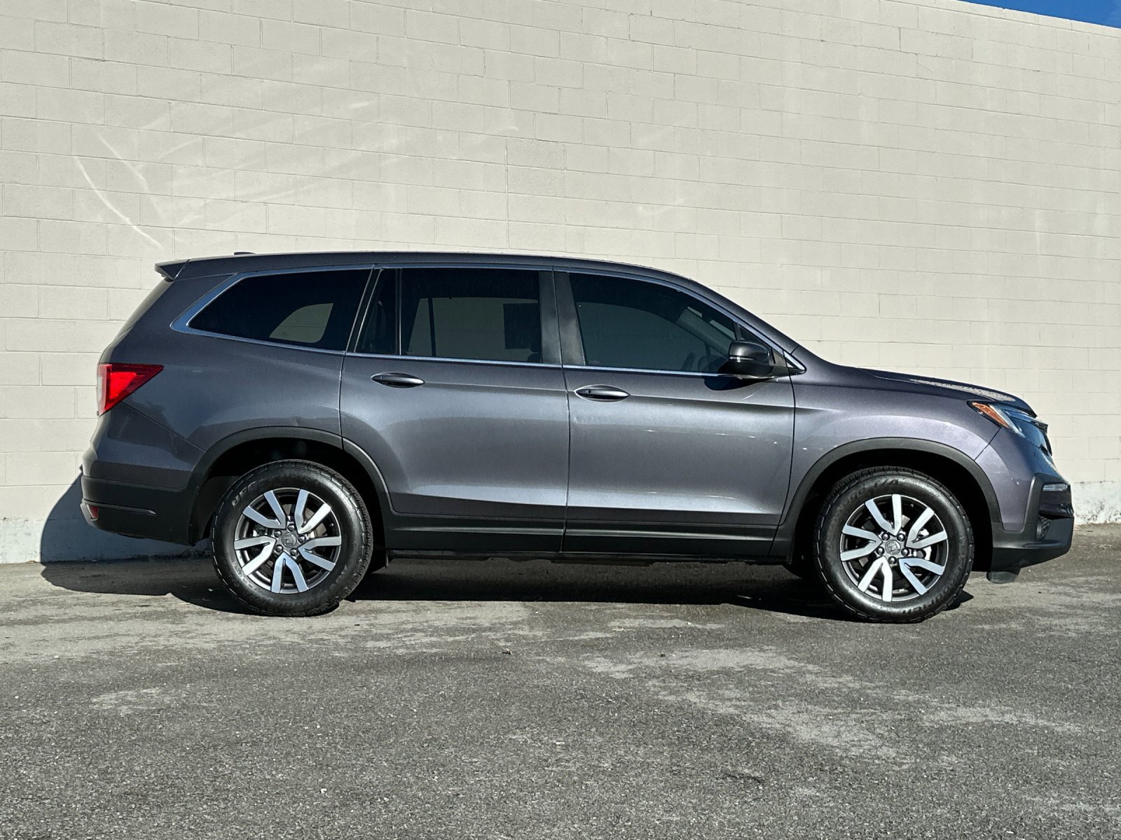 Used 2022 Honda Pilot EX-L image 2