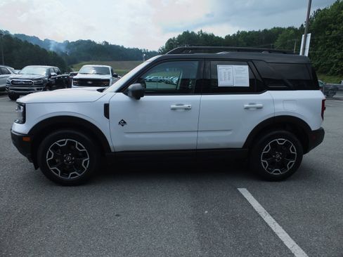 Used 2025 Ford Bronco Sport Outer Banks w/ Outer Banks Tech Package+ AWD/4WD image 6