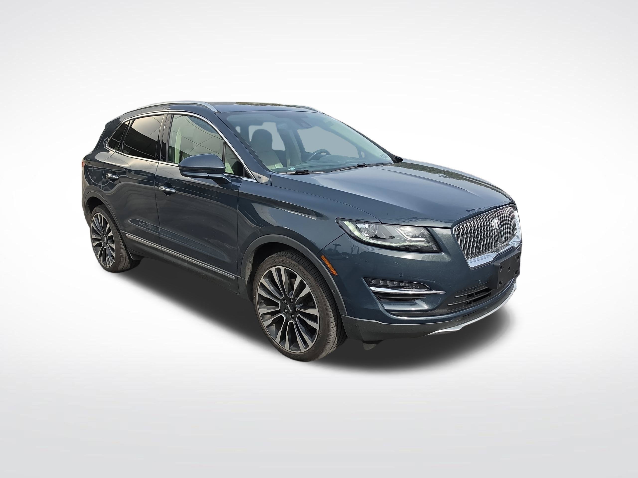 Used 2019 Lincoln MKC Reserve AWD/4WD image 2