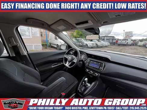 Used 2022 Nissan Kicks S FWD image 13