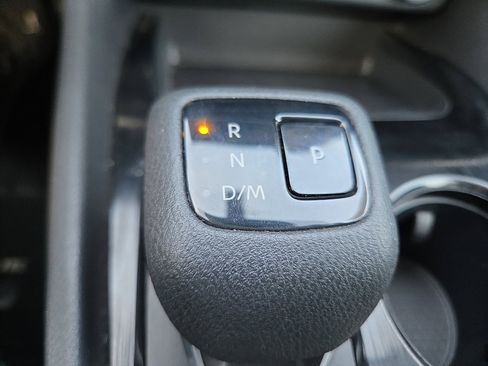 Used 2023 Nissan Rogue SV image 14