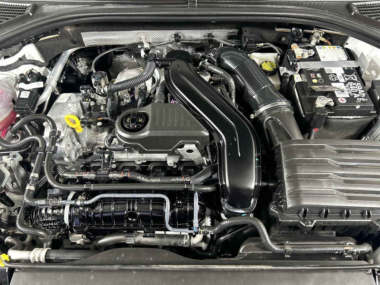 Used 2025 Volkswagen Jetta Sport FWD image 11