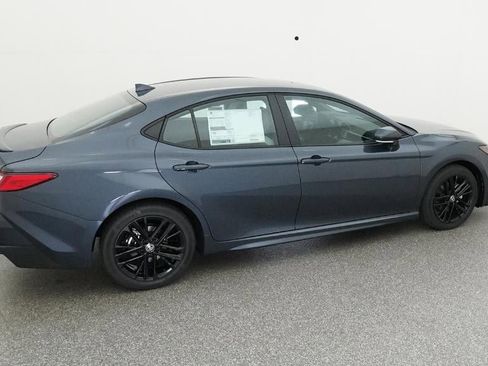 New 2026 Toyota Camry SE image 10