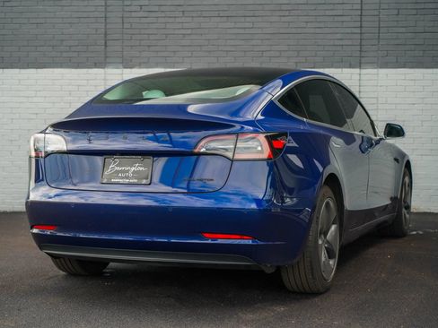 Used 2018 Tesla Model 3 Long Range AWD/4WD image 5