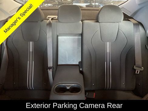 Used 2025 Hyundai Elantra SEL FWD image 15