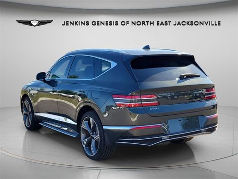 Used 2025 Genesis GV80 2.5T Prestige image 5